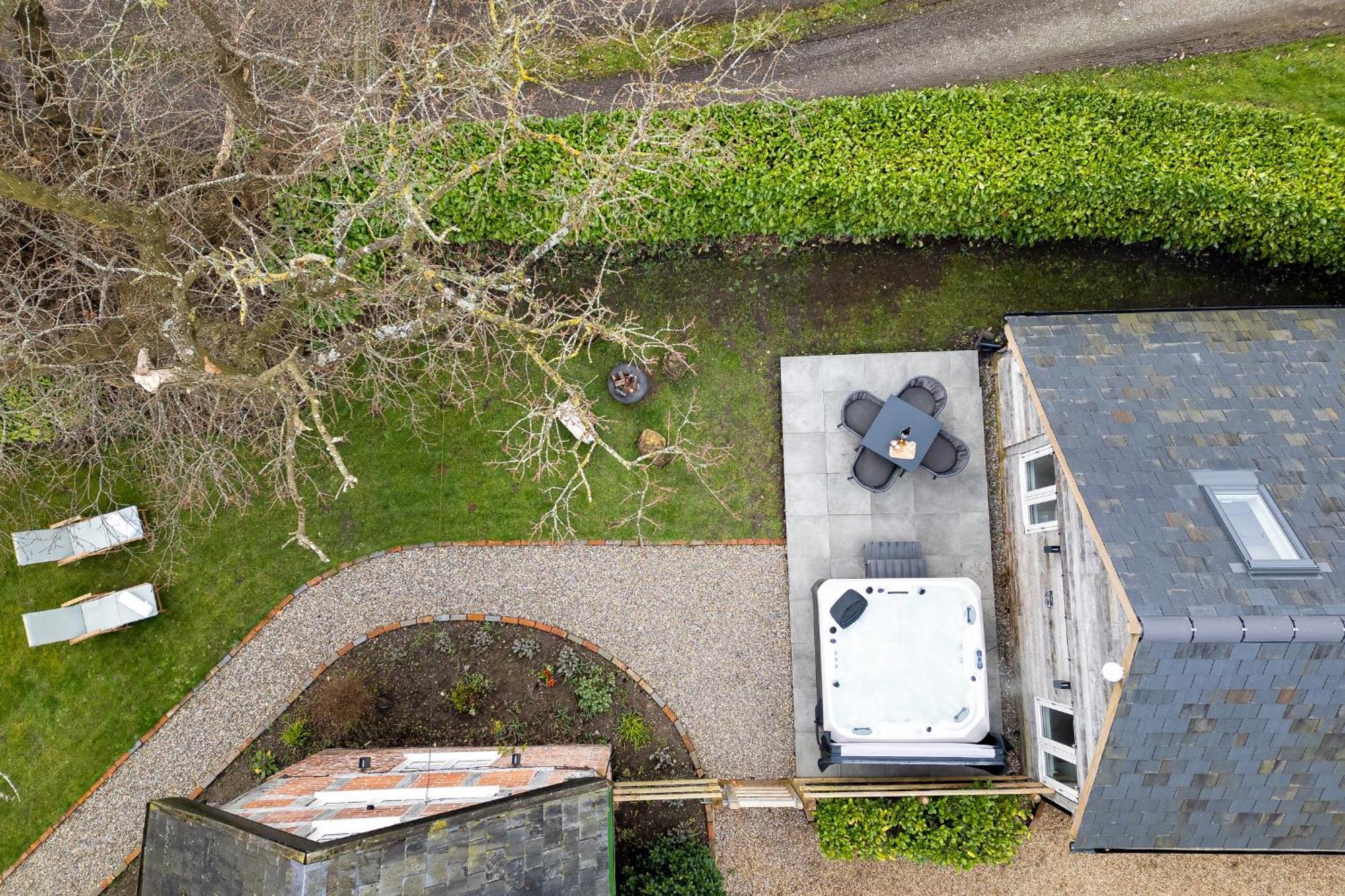 Villa Oak Tree Hideaway Whitchurch  Exterior foto