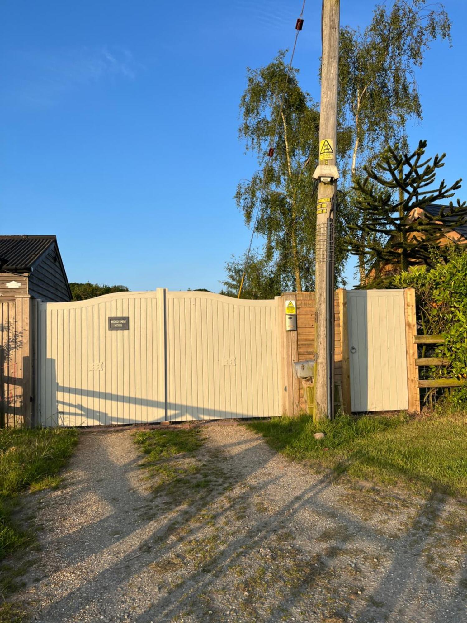 Villa Oak Tree Hideaway Whitchurch  Exterior foto